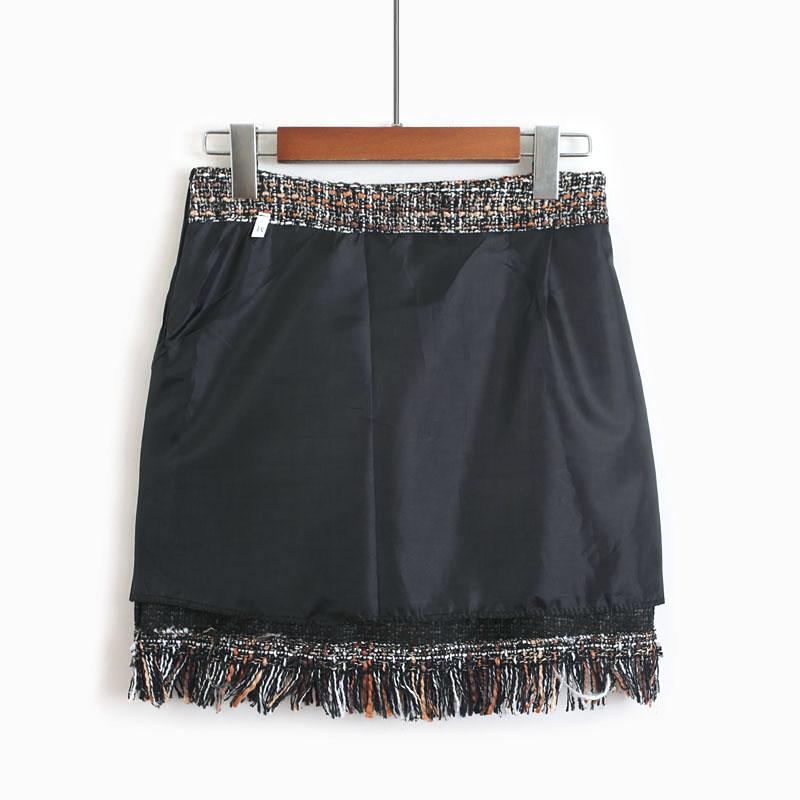 Winter Autumn Woollen Plaid Straight Mini Skirt in Vintage Style for Women