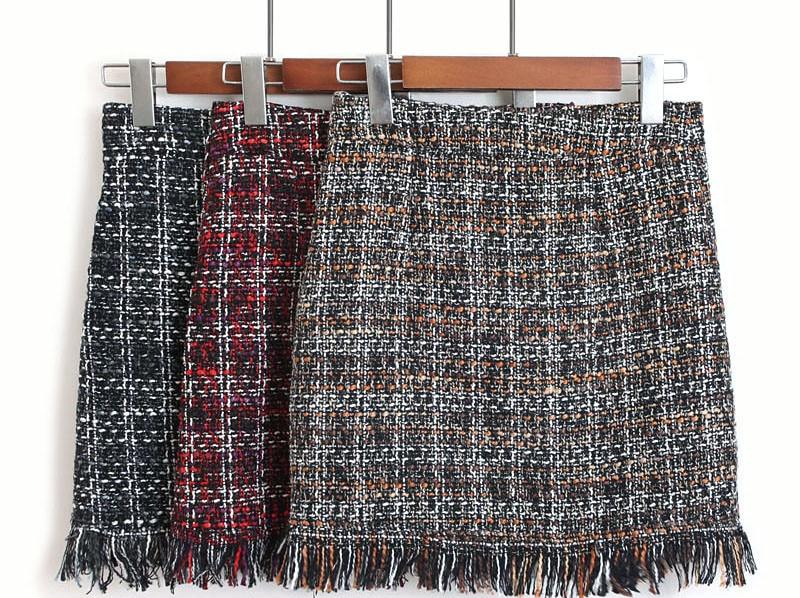 Winter Autumn Woollen Plaid Straight Mini Skirt in Vintage Style for Women